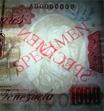 Piece bbcv1000bs-aa01s (Obverse, in front of light)
