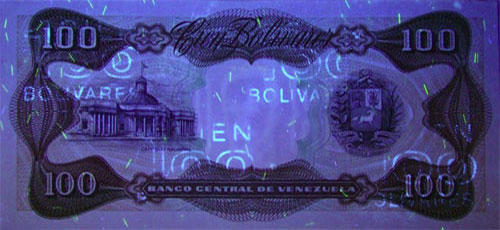 Piece bbcv100bs-db03-f8 (Reverse, under ultraviolet light)