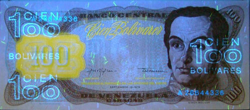 Piece bbcv100bs-db04-a8 (Obverse, under ultraviolet light)