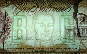 Piece bbcv100bs-dd04-j8 (Obverse, in front of light)