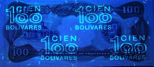 Piece bbcv100bs-dd04-j8 (Reverse, under ultraviolet light)