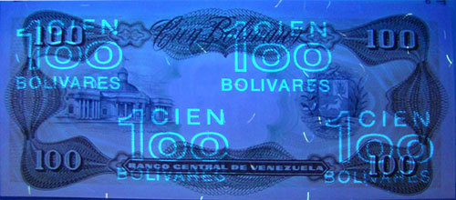 Piece bbcv100bs-dd05-e8 (Reverse, under ultraviolet light)