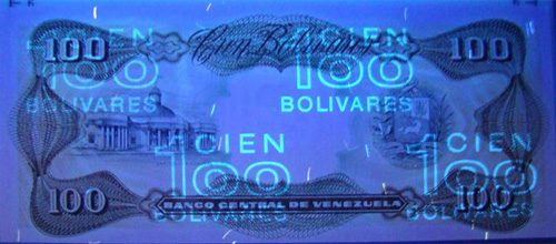 Piece bbcv100bs-dd05-f8 (Reverse, under ultraviolet light)