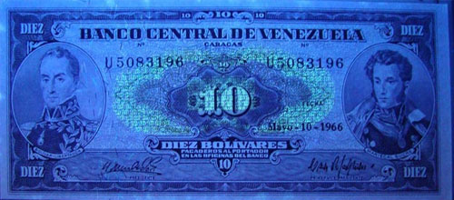 Piece bbcv10bs-da03-u7 (Obverse, under ultraviolet light)