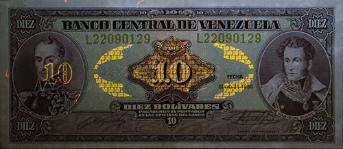 Piece bbcv10bs-eb02-l8 (Obverse, under ultraviolet light)