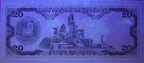 Piece bbcv20bs-fb02-b8 (Reverse, under ultraviolet light)